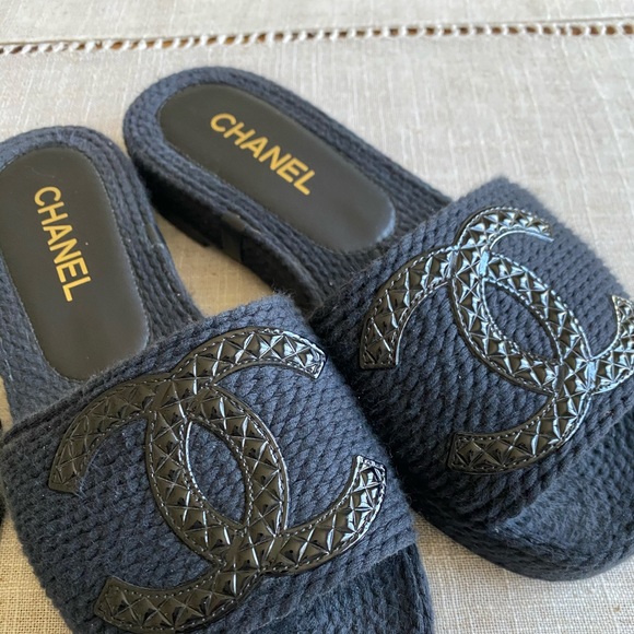Chanel Rope Slides Authentic - Picture 2 of 8